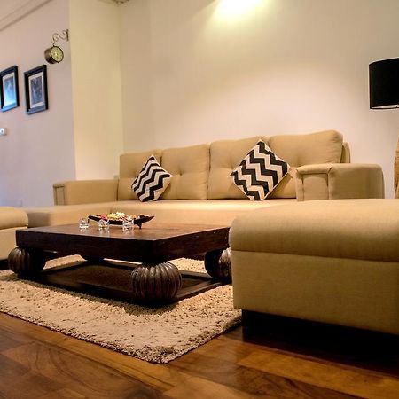 Cozy Sea View Luxury Apartment, Fully Furnished, 2 Bedrooms, 2 Bathrooms Dehiwala-Mount Lavinia Exteriör bild