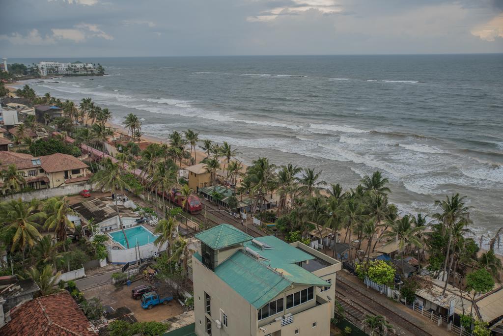 Cozy Sea View Luxury Apartment, Fully Furnished, 2 Bedrooms, 2 Bathrooms Dehiwala-Mount Lavinia Exteriör bild