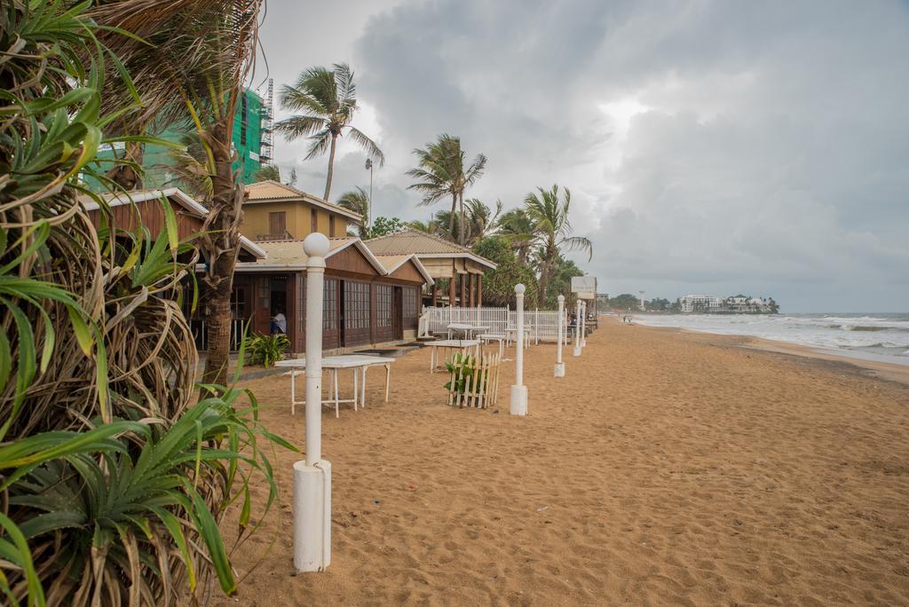 Cozy Sea View Luxury Apartment, Fully Furnished, 2 Bedrooms, 2 Bathrooms Dehiwala-Mount Lavinia Exteriör bild